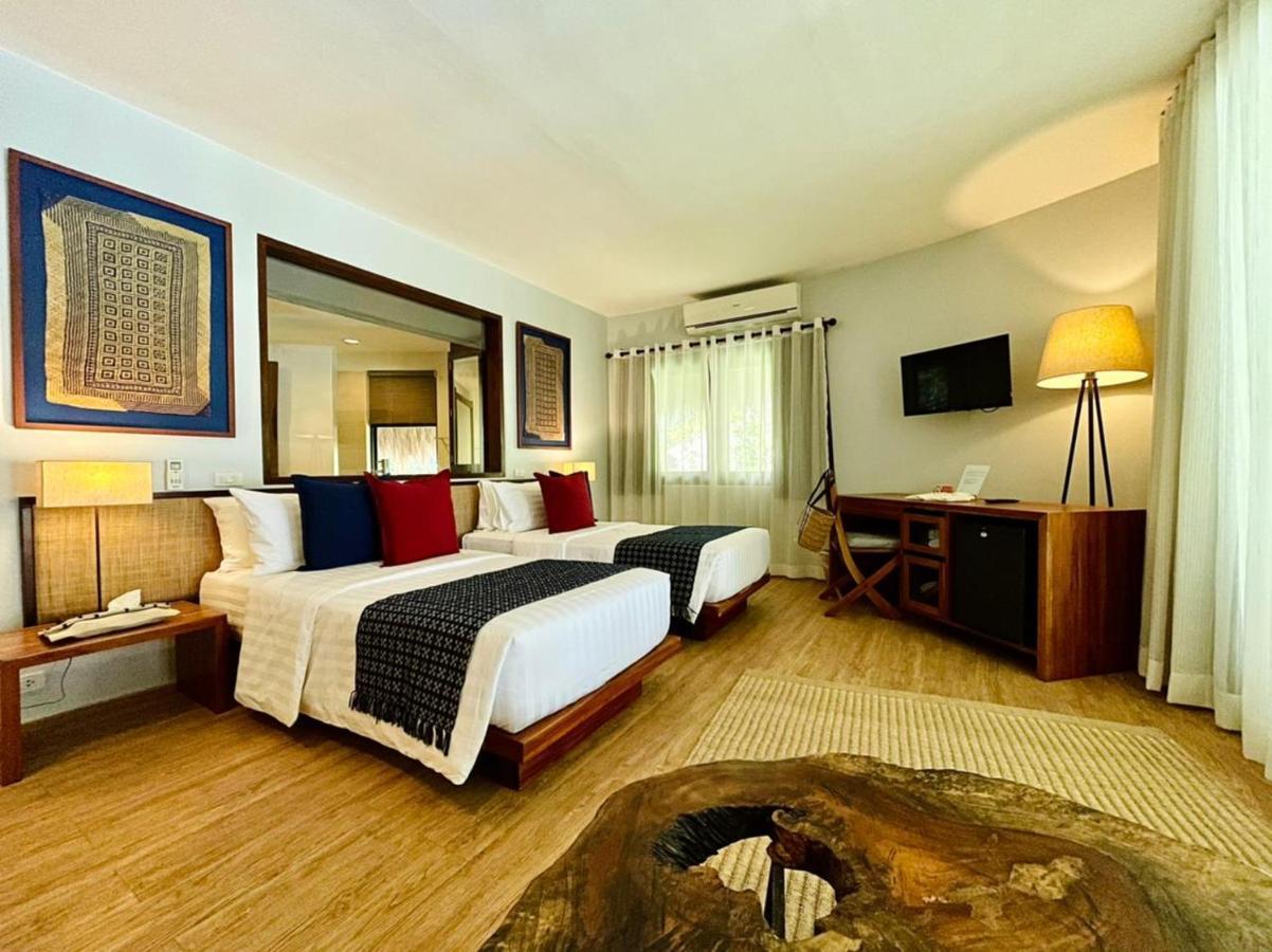 Amun Ini Beach Resort & Spa Anda  Exterior photo