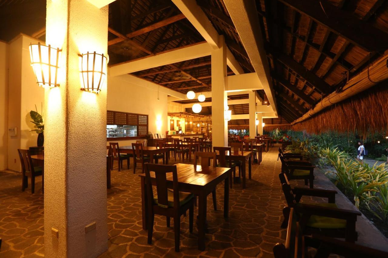 Amun Ini Beach Resort & Spa Anda  Exterior photo